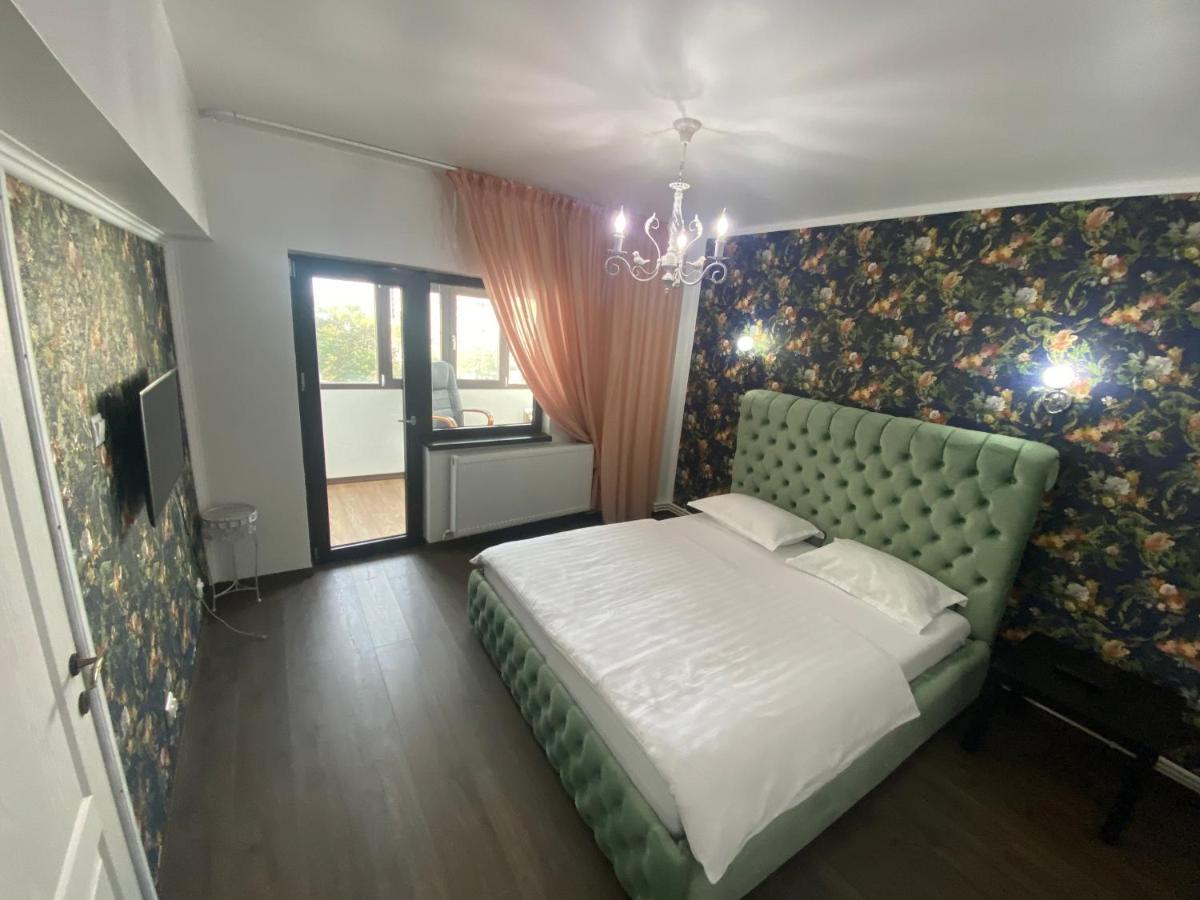 Violetta Apartament Buzau Exterior photo